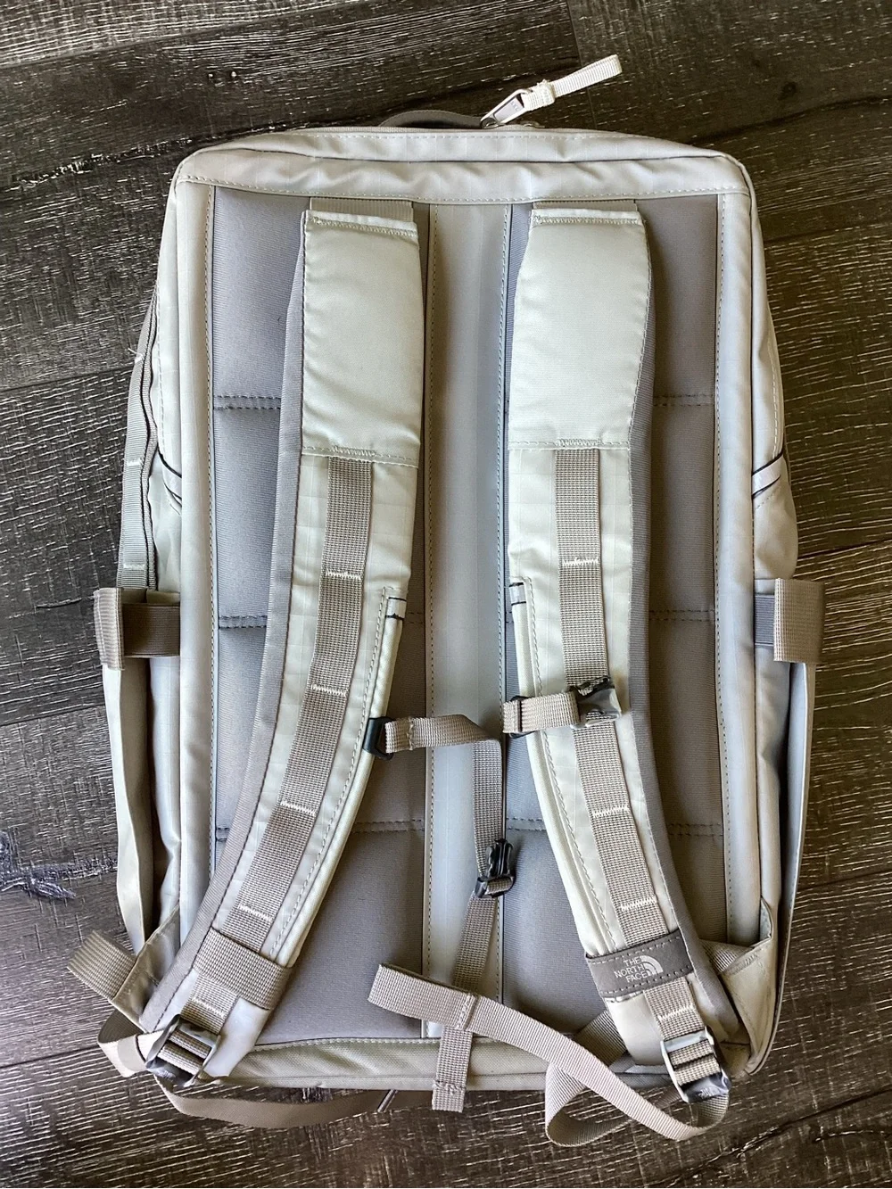 The North Face Base Camp Voyager Daypack (26L)